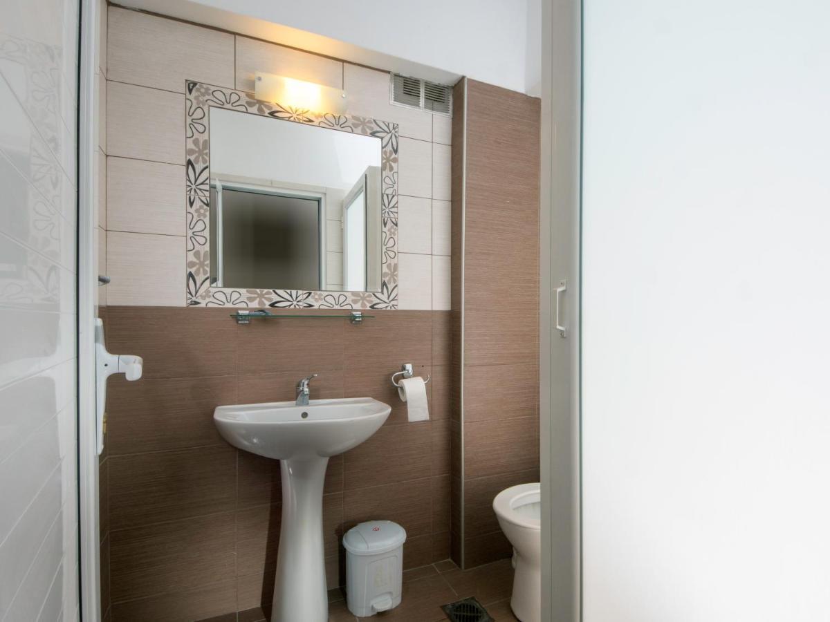 Sun & Sea Hotel Apartmentsファリラキ エクステリア 写真